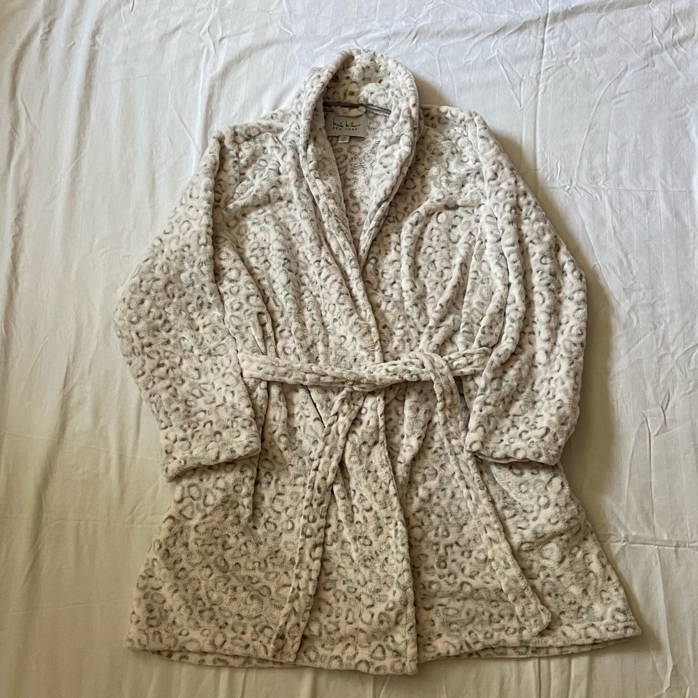 Leopard print robe
